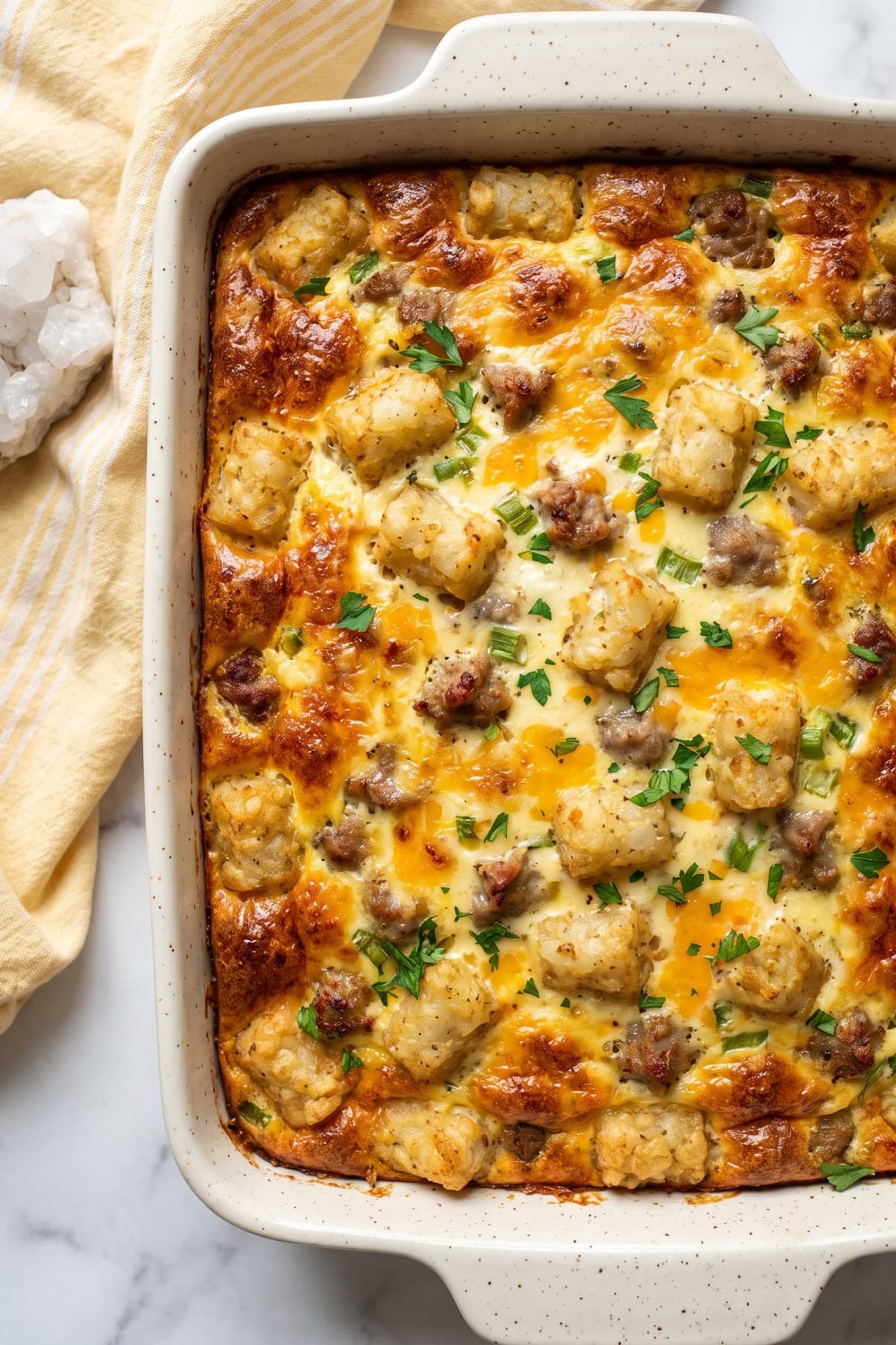 Tater Tot Breakfast Casserole That Stays Crunchy on Top